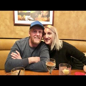 Meet your Posher, Eve